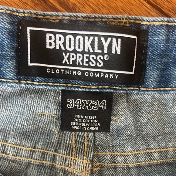 Brooklyn Xpress Distressed 34x34 Men's Blue Jeans - Picture 2 of 4